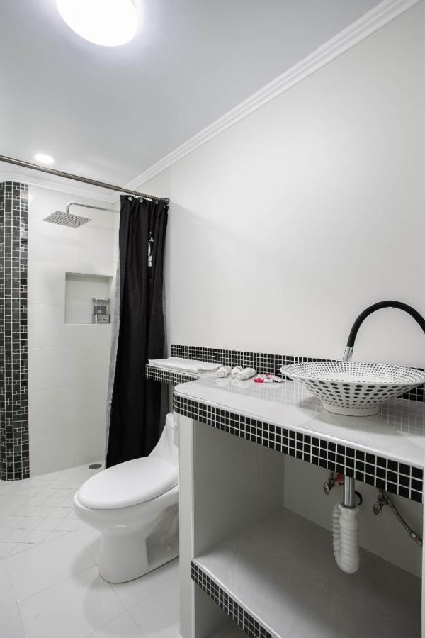 Suites Liverpool México DF Exterior foto